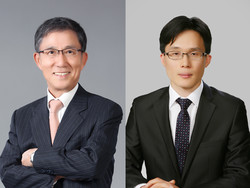 임승순(왼쪽) 변호사와 김용택(오른쪽) 변호사