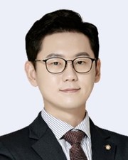 홍민호 변호사