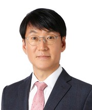 김용하 변호사