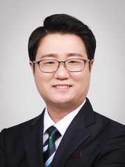 박우근 변호사