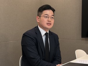 [로이어 인사이드] "기업 눈높이에서 해법 찾다"... 스타트업 안팎 누빈... - 뉴스 썸네일 이미지